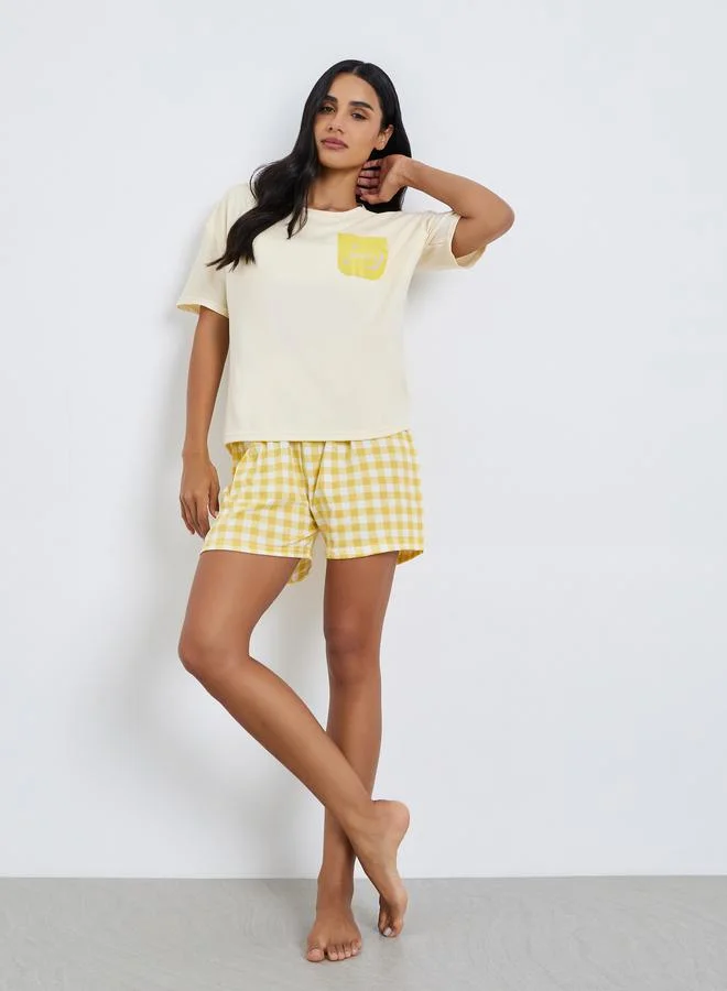 Styli  Text Print Short Sleeve T-Shirt and Shorts Set for Women | Best Price UAE